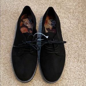 Black loafers new from Kohl’s